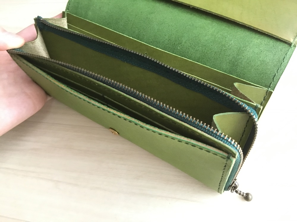 本ヌメ革の緑の長財布｜L字ファスナーの小銭入れ｜レザークラフト作品